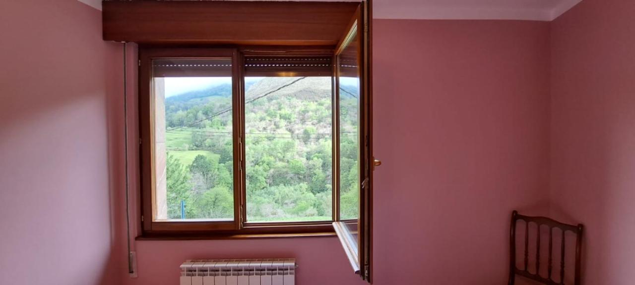 Llanes-Llumedian Villa ภายนอก รูปภาพ