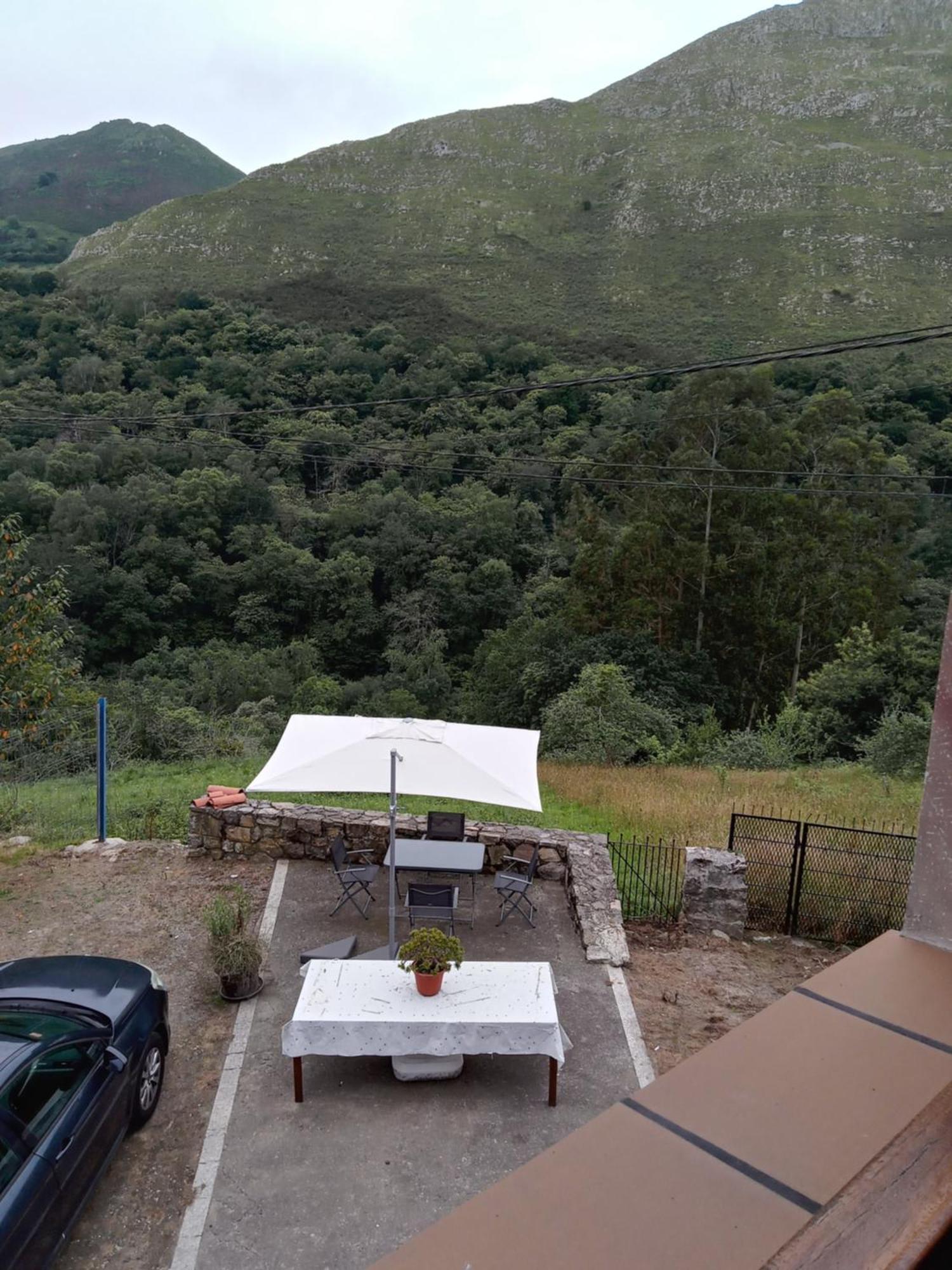 Llanes-Llumedian Villa ภายนอก รูปภาพ